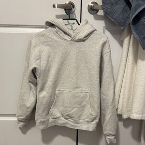 Aritzia women’s Light Gray Hoodie Sweater